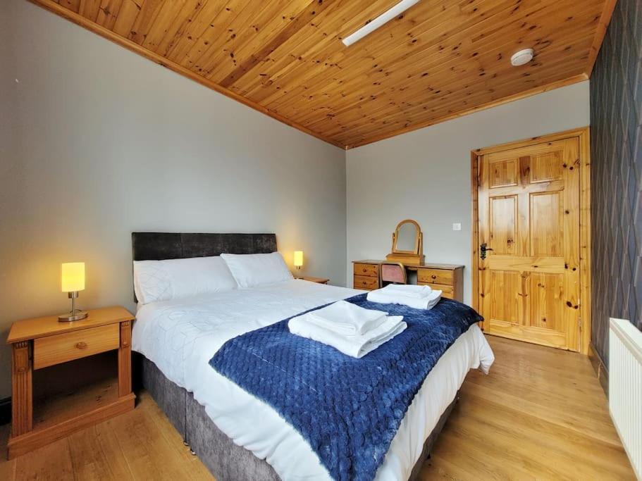 Caman Inn Килкенни Экстерьер фото