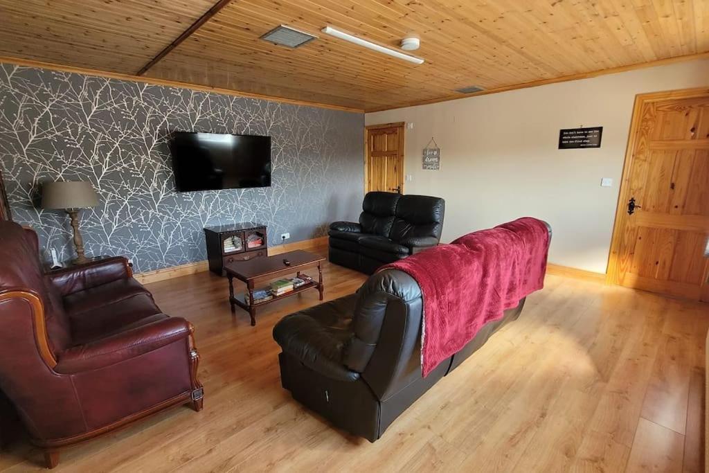 Caman Inn Килкенни Экстерьер фото
